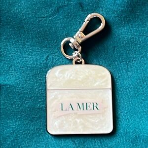 Brand New La Mer Large Pearl White Creme Holiday Ornament / Keychain/ Key Ring
